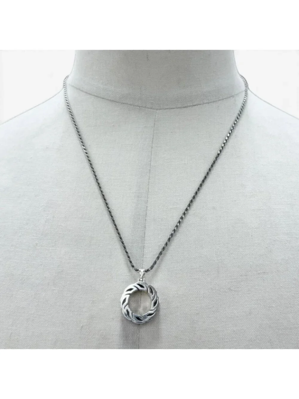 Bottega Veneta 129800 Necklace